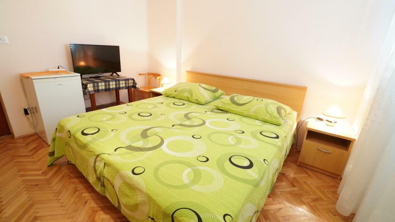 Apartments Ive Tisno Exterior foto